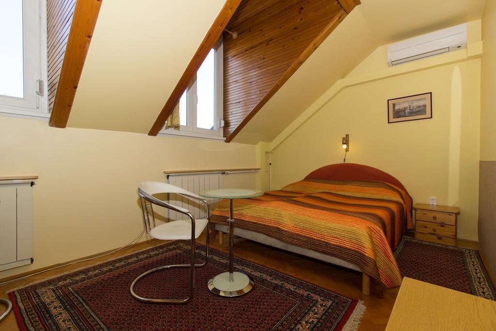 Habitación Doble Clásica