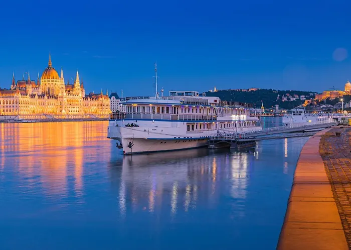 Hotel vicino al College: Grand Jules - Boat Hotel