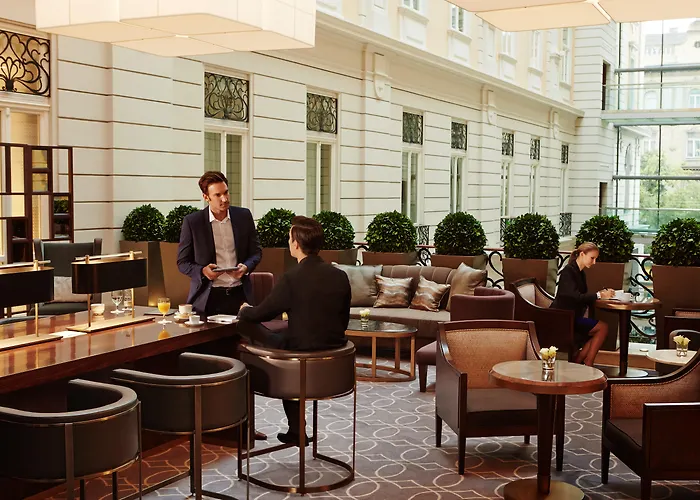 Kasino-Hotel: Corinthia Budapest