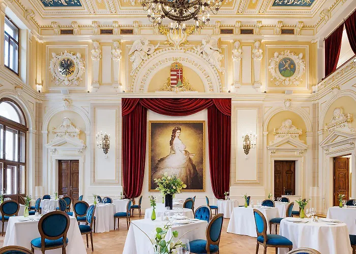 In Luxury hotels Aurea Ana Palace By Eurostars Company